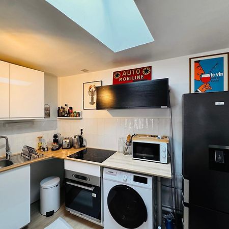Appartement Le Petit Re, Hypercentre, Garage Prive, Terrasse à Niort Extérieur photo