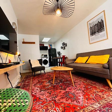 Appartement Le Petit Re, Hypercentre, Garage Prive, Terrasse à Niort Extérieur photo